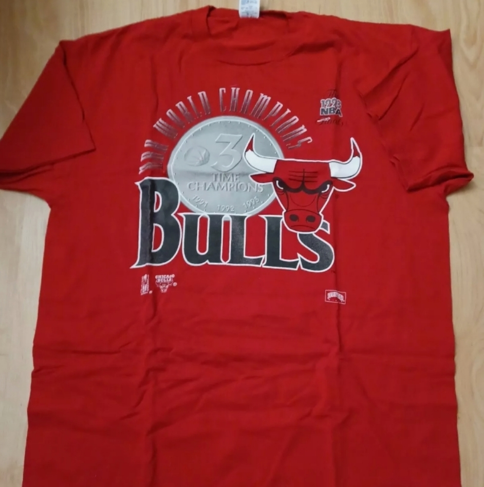 NWOT Chicago Bulls Champion 1993 Tee